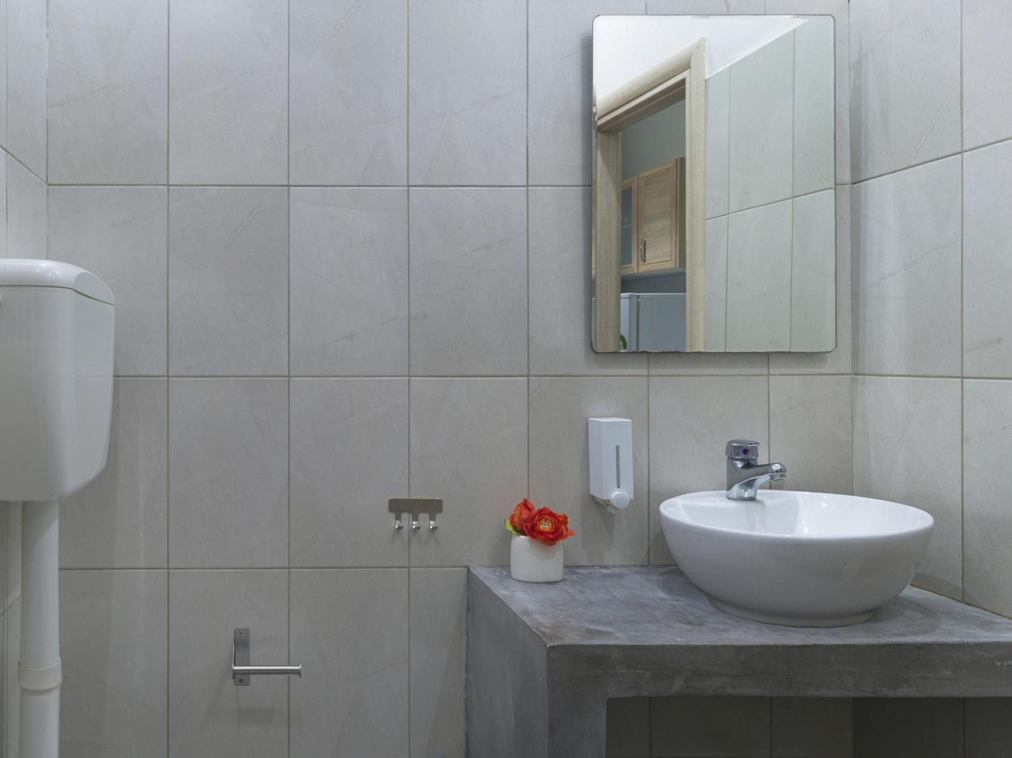 شقة Cozy Athenian One Bd, Pistachio Charm المظهر الخارجي الصورة